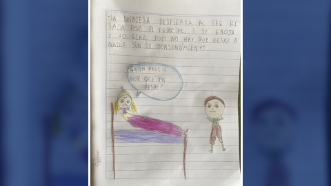 “¿Quién eres y por qué me besas?”