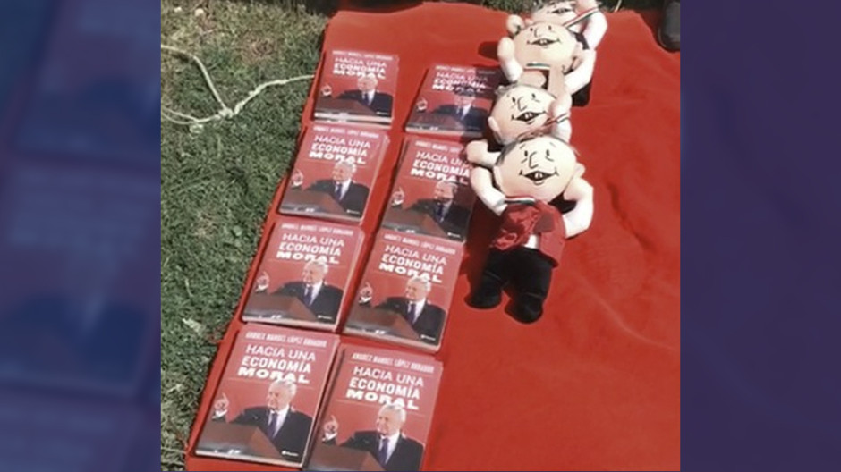 Revenden libro de AMLO hasta en $350 pesos