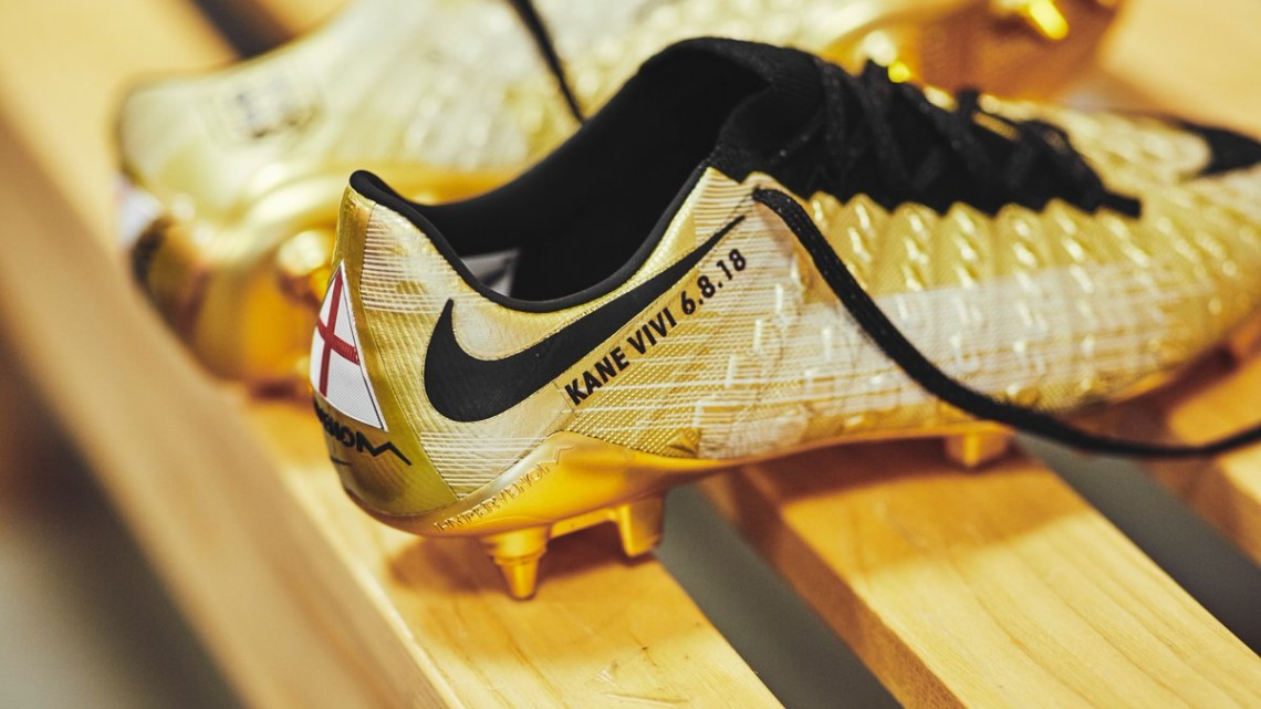 Harry Kane jugará con botas doradas en honor a su Mundial