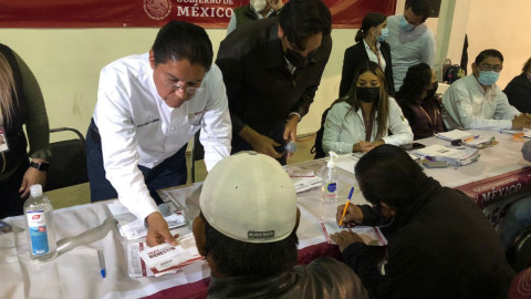 Autoridades supervisan programas federales