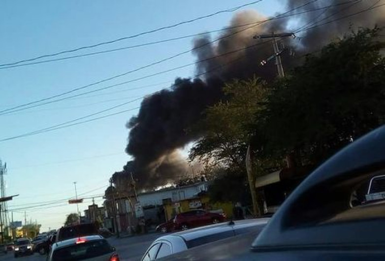 Explota ducto de Pemex por toma clandestina