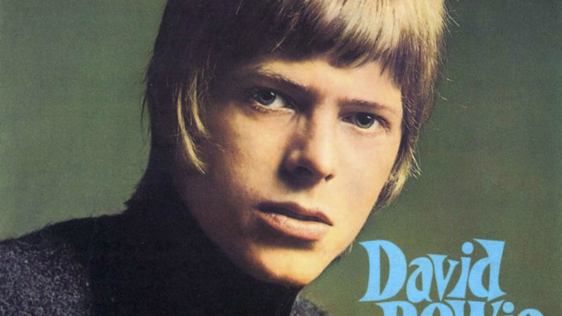 Revelan imágenes inéditas de David Bowie joven
