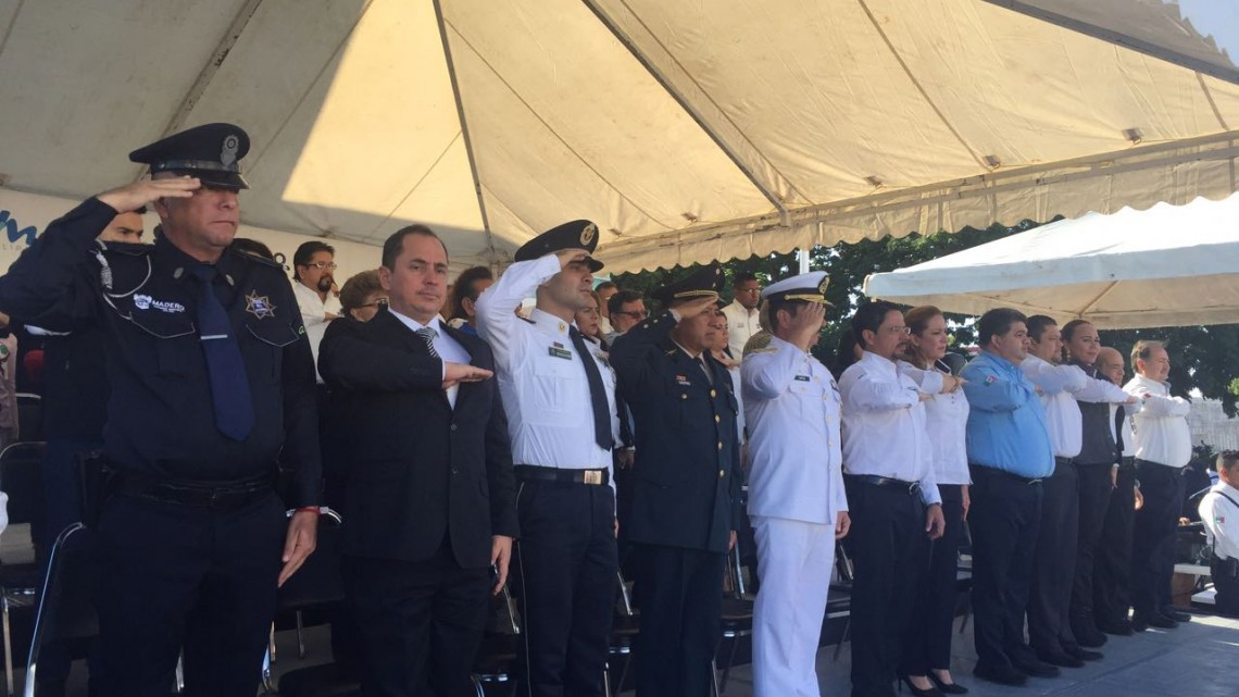 Con desfile conmemoran el 107 Aniversario de la Revolución Mexicana en Madero