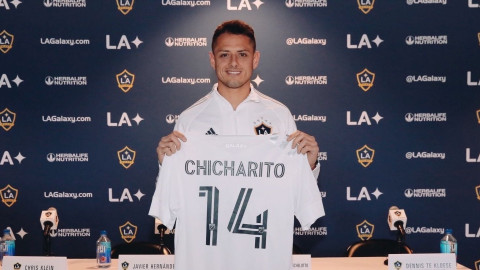 ‘Chicharito’ es presentado con LA Galaxy