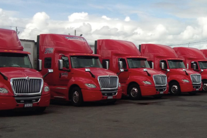 Arancel de 25% a camiones importados comenzará a aplicarse el 1 de noviembre, anuncia Trump