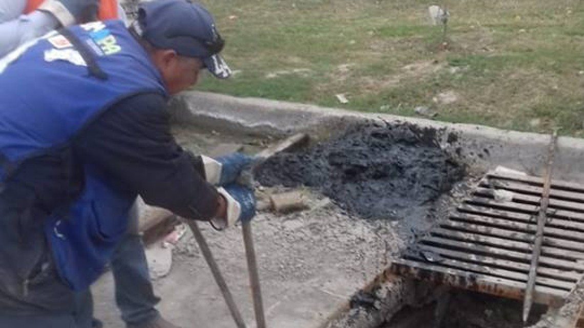 Comapa trabaja con cuadrillas en diferentes puntos