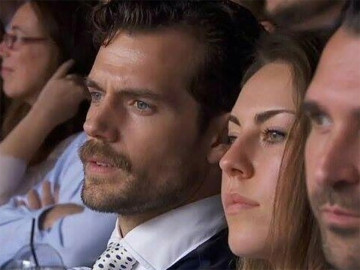 Superman y su novia en la final de Wimbledon