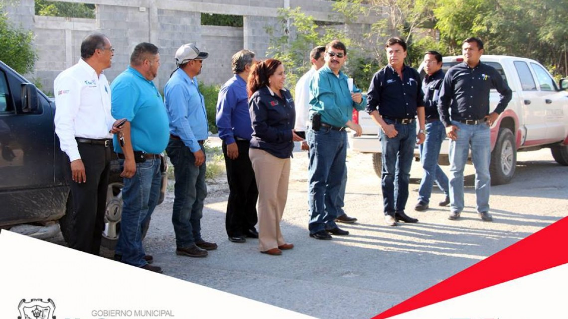 Supervisan obra en Camargo