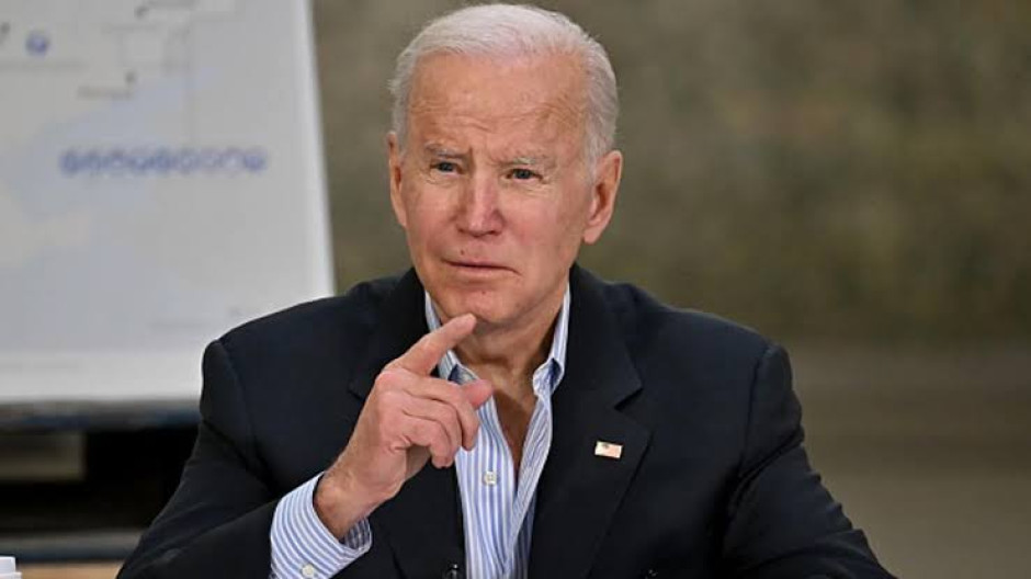 Biden busca simplificar proceso de asilo de migrantes