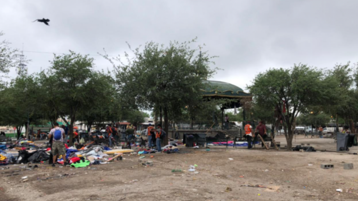 Así luce la Plaza de las Américas tras desalojo de migrantes 