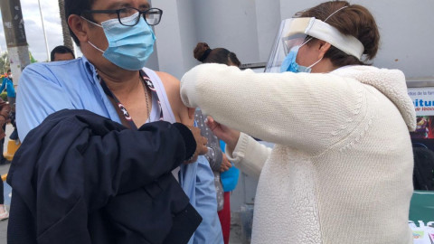 Instalan módulo de vacuna contra la influenza en la Peatonal Hidalgo 