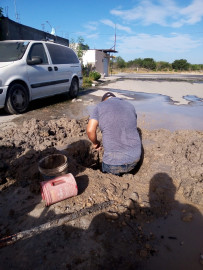 Atendió COMAPA reportes de fugas de agua en San Valentín