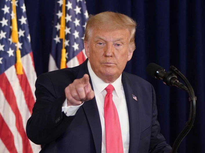 Trump firma órdenes ejecutivas para apoyo de la economías ante la COVID-19