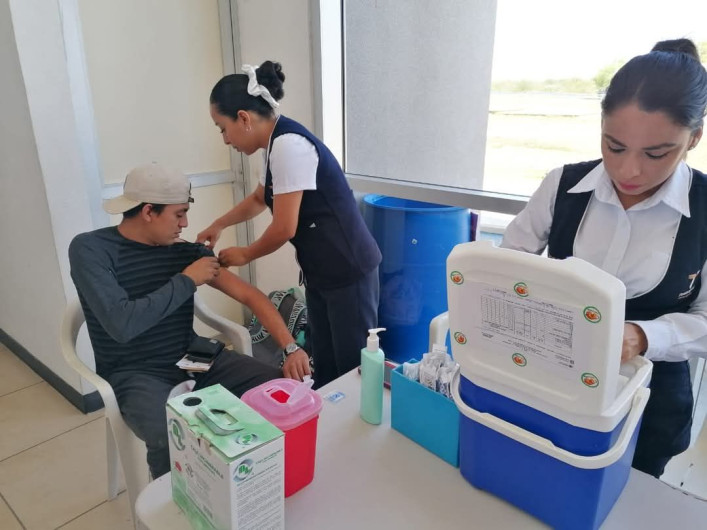 Define Salud acciones y estrategias para Primera Semana Nacional de Vacunación