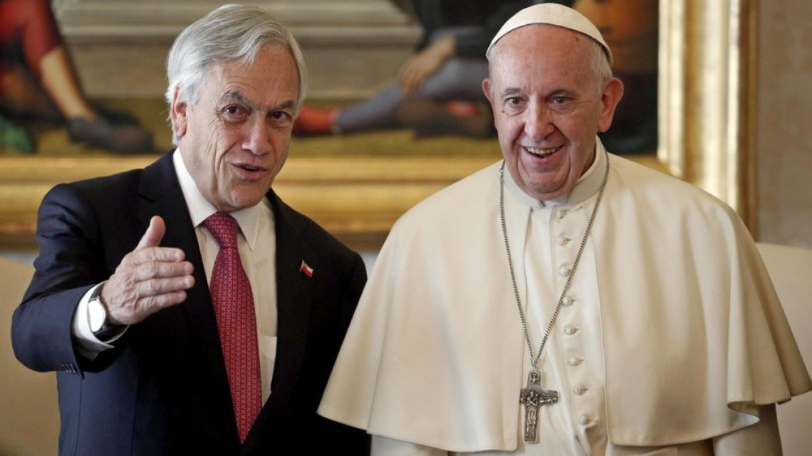 El Papa y Piñera abordan crisis por abusos sexuales
