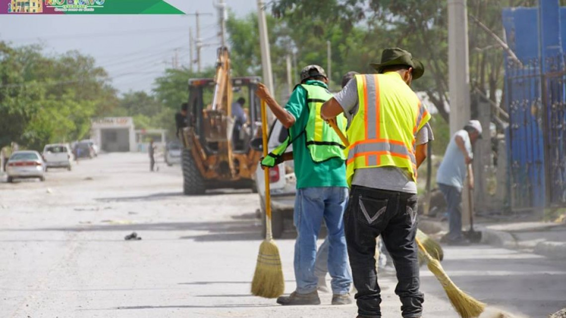 Realizan trabajos de limpieza en colonia Manuel Cavazos Lerma