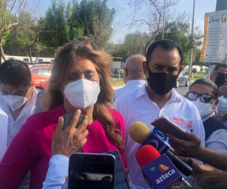 Piden frenar caravana de migrantes 