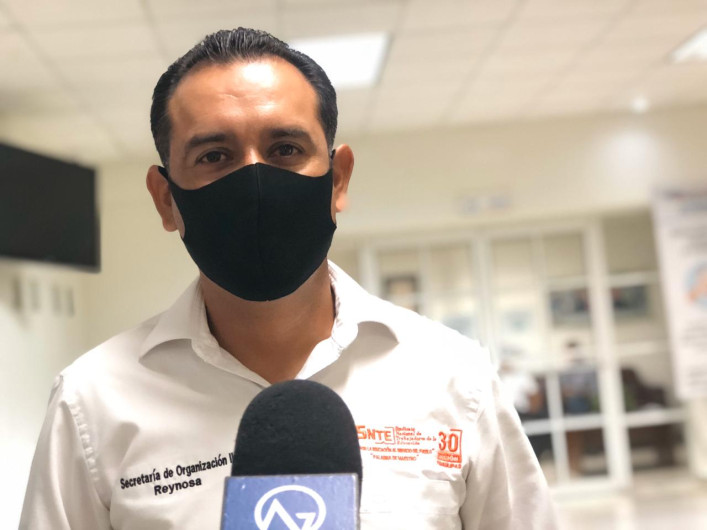 Continúan docentes en espera de modelo de evaluación a distancia: SNTE