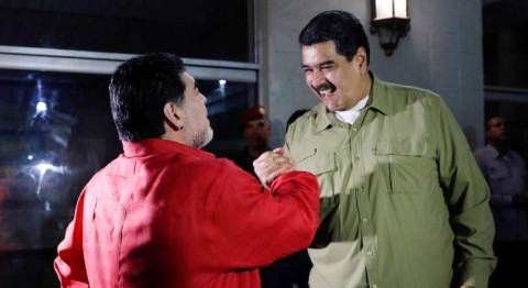 Maradona jugará “la reta” con Nicolás Maduro