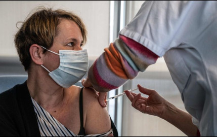 Vacuna de Pfizer es eficaz contra últimas cepas del Coronavirus