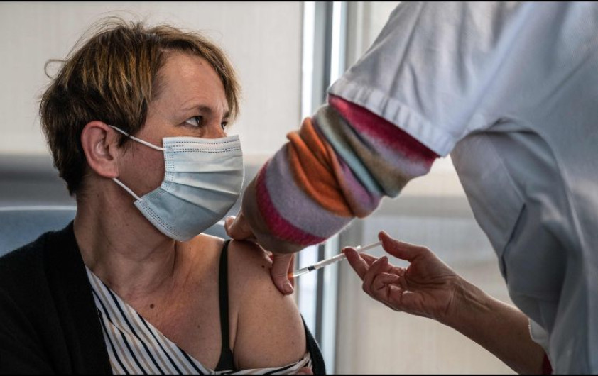 Vacuna de Pfizer es eficaz contra últimas cepas del Coronavirus