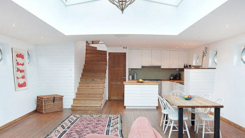 Convierten un barco antiguo en una lujosa vivienda