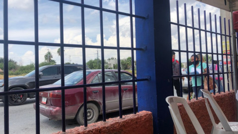Filas rápidas para aplicar segunda dosis a jóvenes reynosenses