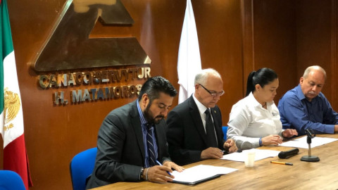 Canaco y SSP firman convenio para comercializar productos hechos por internos de Cedes