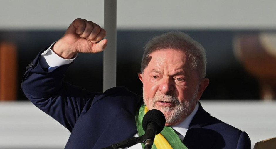 Promete Lula da Silva una nueva época para Brasil