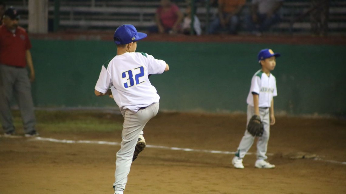 México derrota a Brasil por Nocaut y amarra su pase a la siguiente ronda