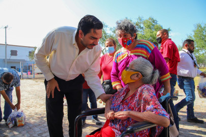 Atendió el Alcalde Carlos Peña Ortiz a vecinos de 'Actrices Mexicanas'