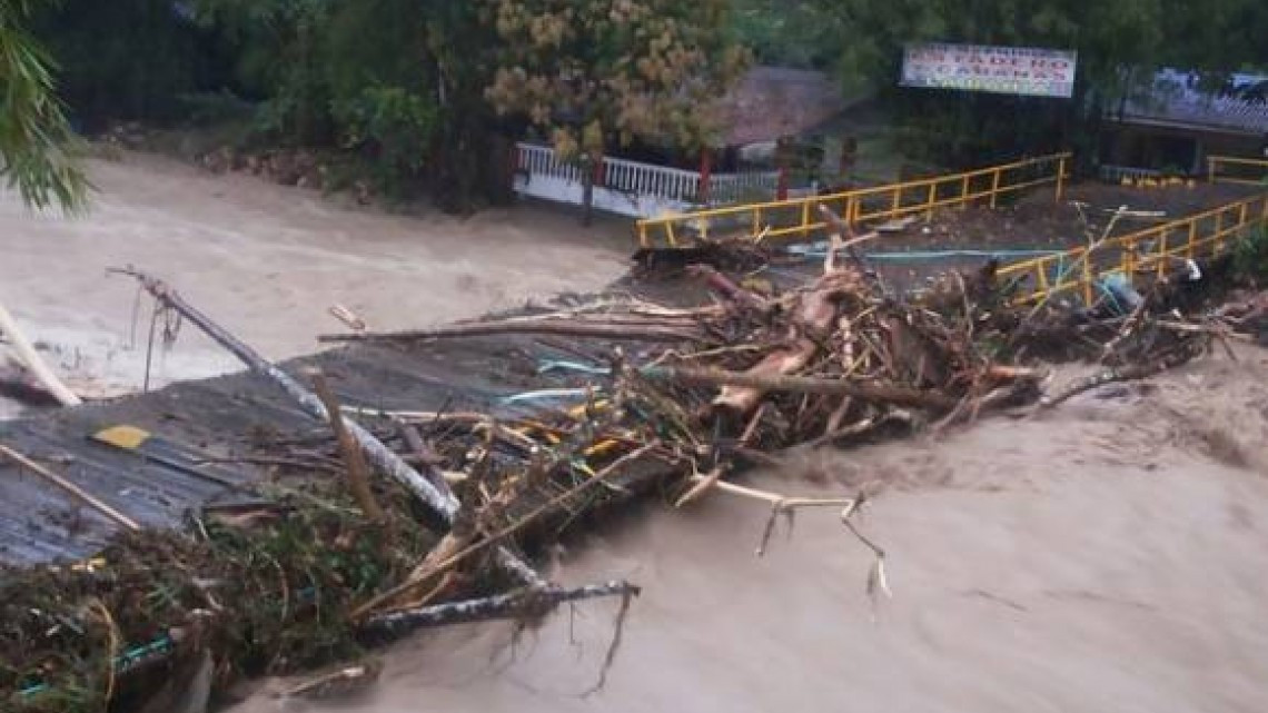 Declara Colombia alerta máxima por lluvias