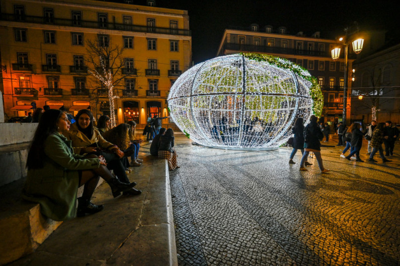 Después de Navidad, Portugal pondrá en cuarentena a sus habitantes
