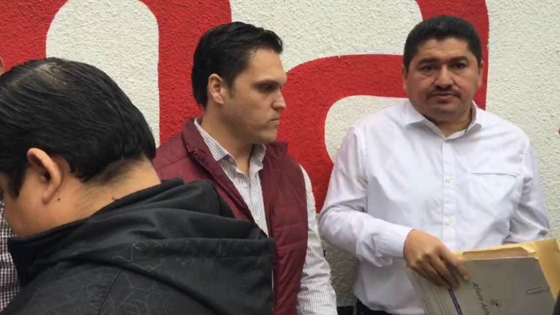 En registro de Morena Priistas y Panistas acaparan lugares