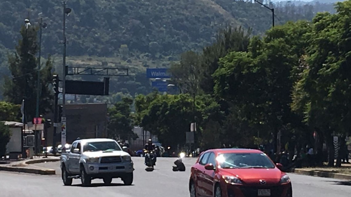 CNTE y Sindicato de Trabajadores del Poder Ejecutivo paralizan Morelia   