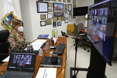 Rinde Cabildo homenaje a Regidora María Elena Blanco
