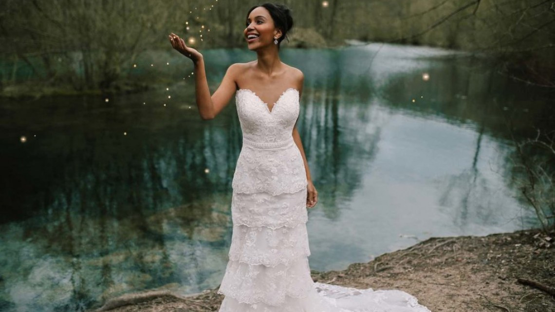Llegan a México vestidos de novia inspirados en princesas de Disney 