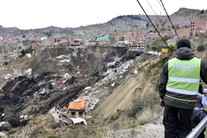 Deslizamientos en Bolivia deja cientos de damnificados