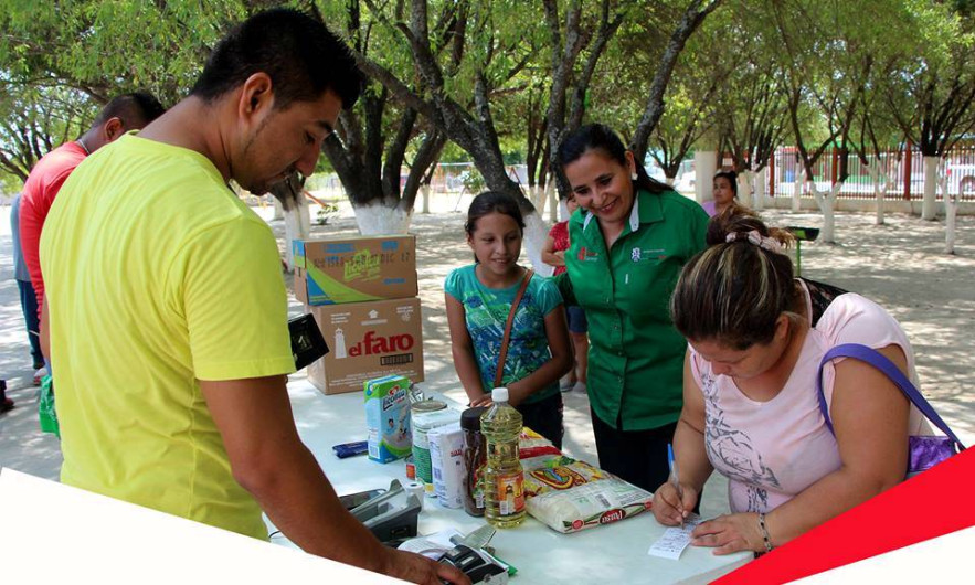 Llevan a cabo entrega del programa "Sin Hambre”