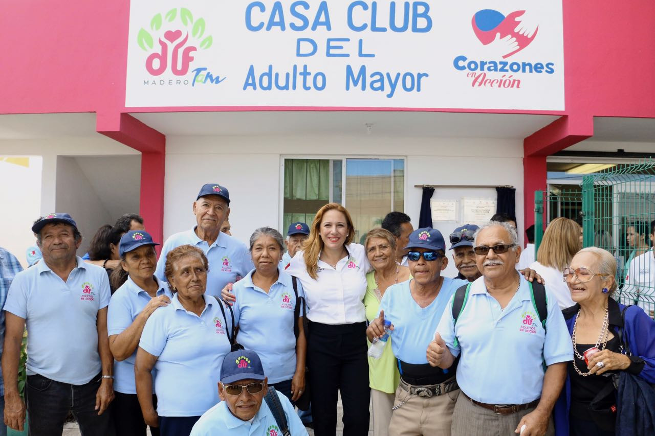 Abre DIF Madero centro de cómputo para abuelitos