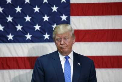 Trump a favor de mejorar control de antecedentes a compradores de armas