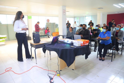 Capacita dirección de Tránsito y Vialidad a motociclistas de la ciudad 