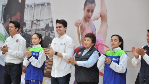 Seleccionan a lo mejor del Karate Do en la Olimpiada Estatal