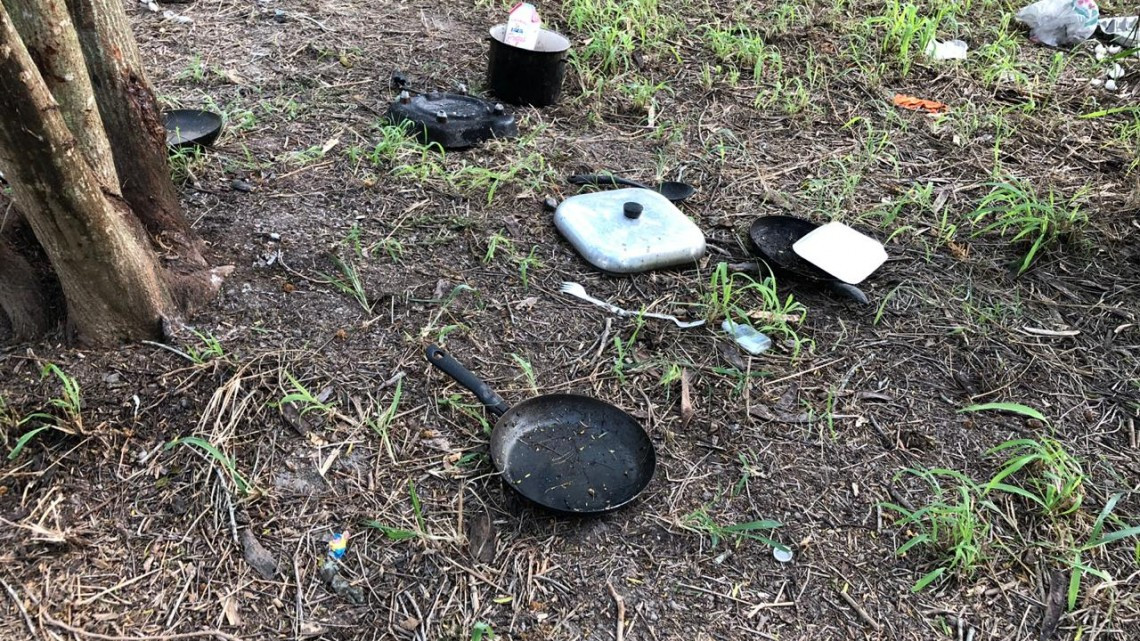 Contaminan migrantes el bordo del Río Bravo