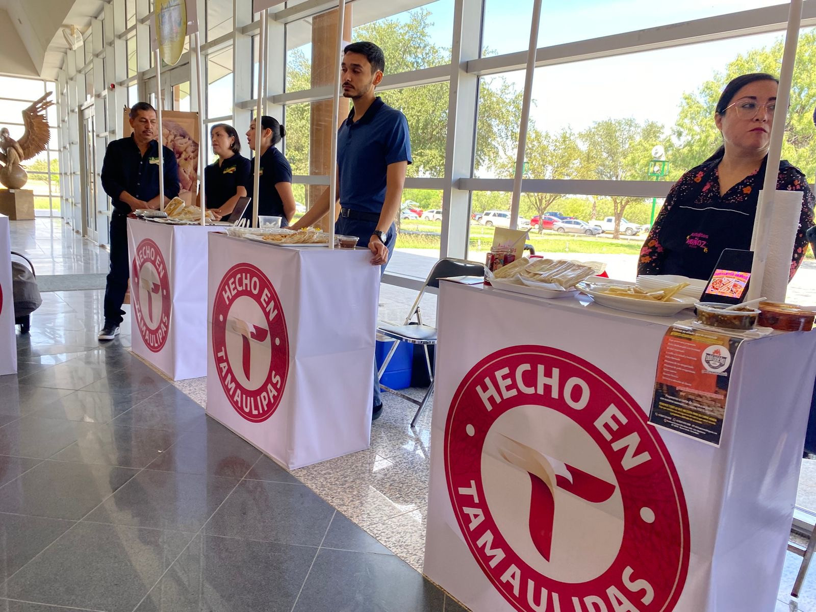 Promueve estado y municipio al comercio local