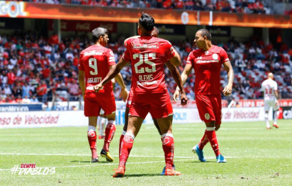 Toluca vence 2-0 al Tijuana