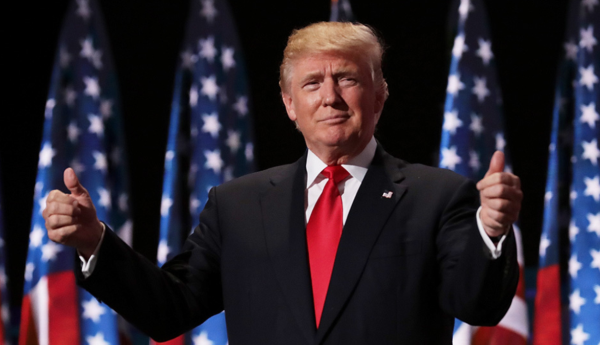 Obtiene Trump financiamiento inicial para el muro