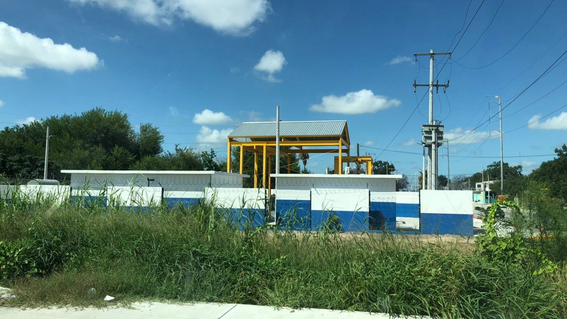 Pavimentan calles en Sierra de la Garza y Nuevo Amanecer 