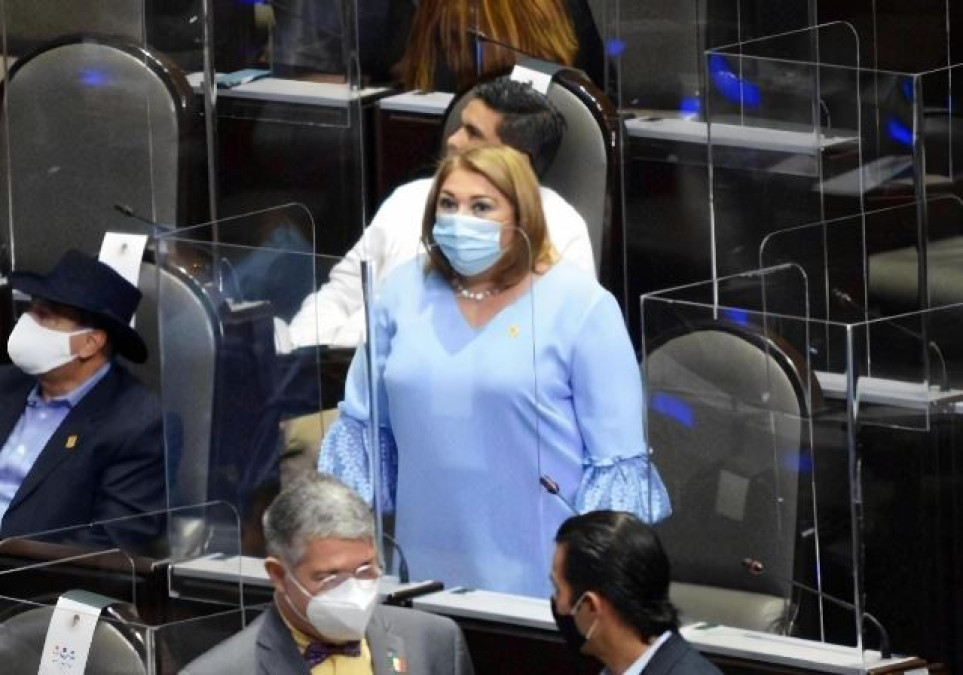 Se fortalece la CFE con reforma a la Industria Eléctrica: Adriana Lozano