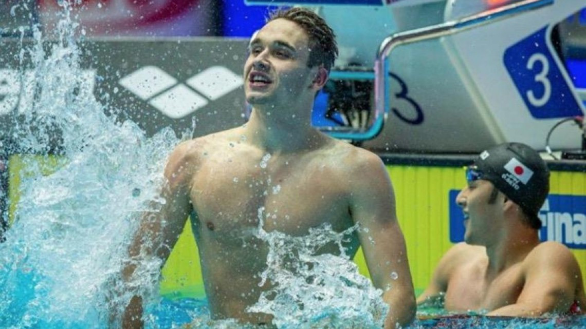 Kristof Milak destroza el récord de Phelps en 200 mariposa 